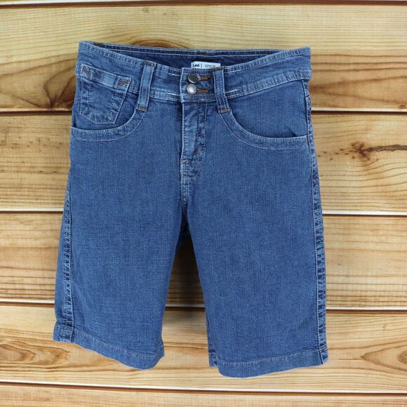 Lee Bermuda Jean Shorts Lower-On-The-Waist Womens Sz 4 Blue Denim RISE: 9 INCHES - Picture 1 of 7